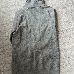 Gap Maternity Long Sweater Size M